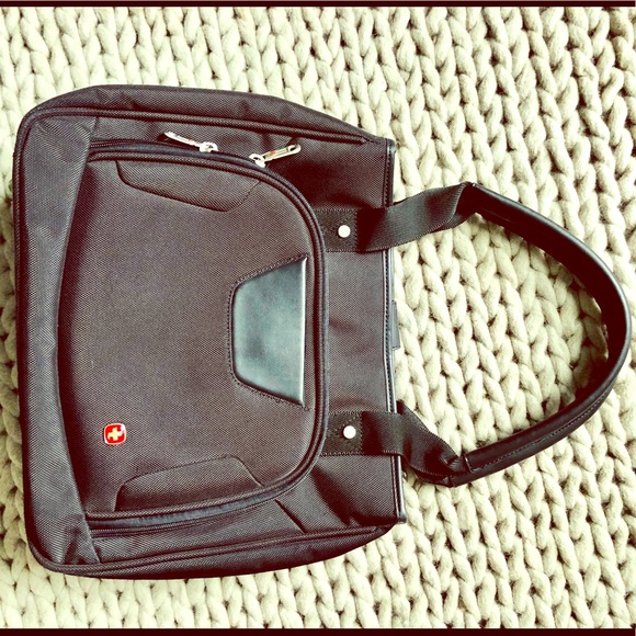 Wanger Laptop Bag very gently used - Picture 1 of 6